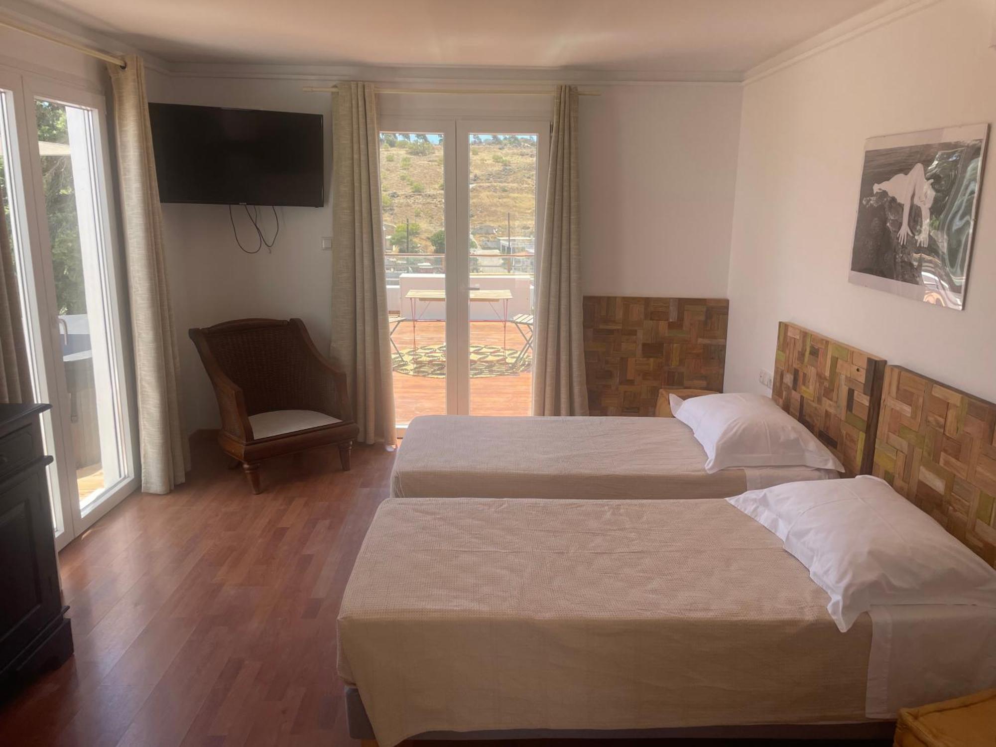 Syros Village Suites Vari  Экстерьер фото
