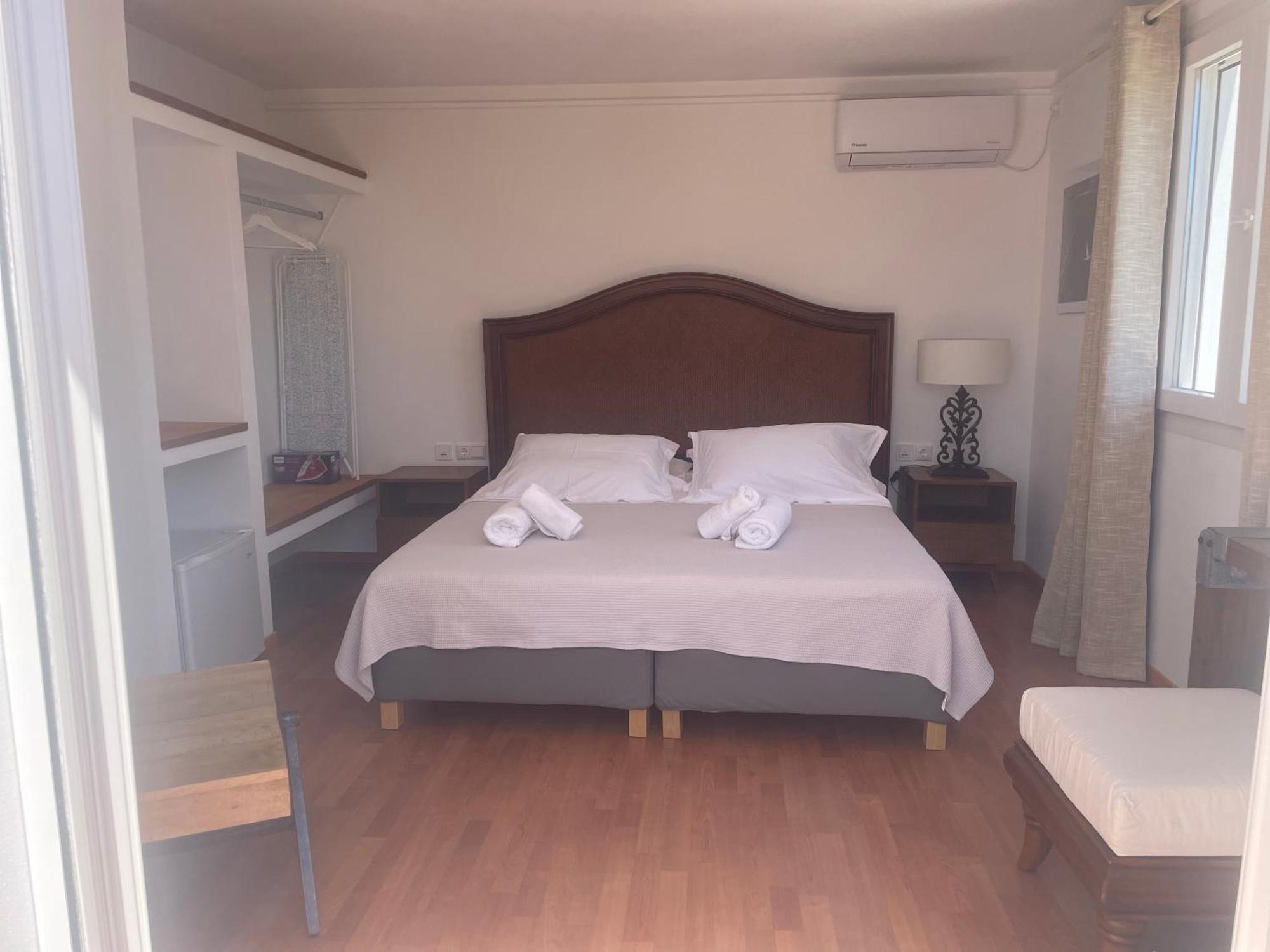 Syros Village Suites Vari  Экстерьер фото