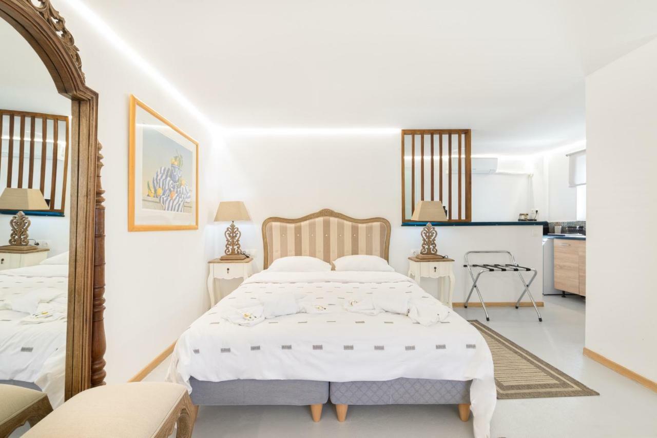 Syros Village Suites Vari  Экстерьер фото