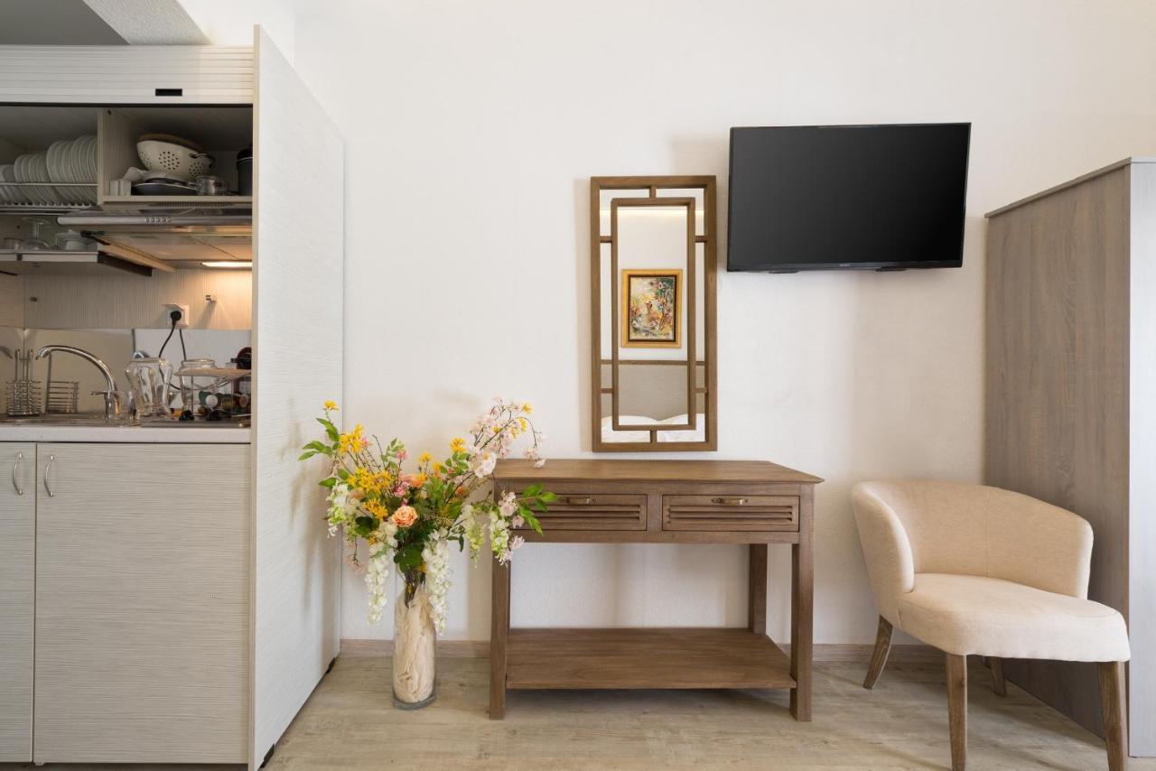Syros Village Suites Vari  Экстерьер фото
